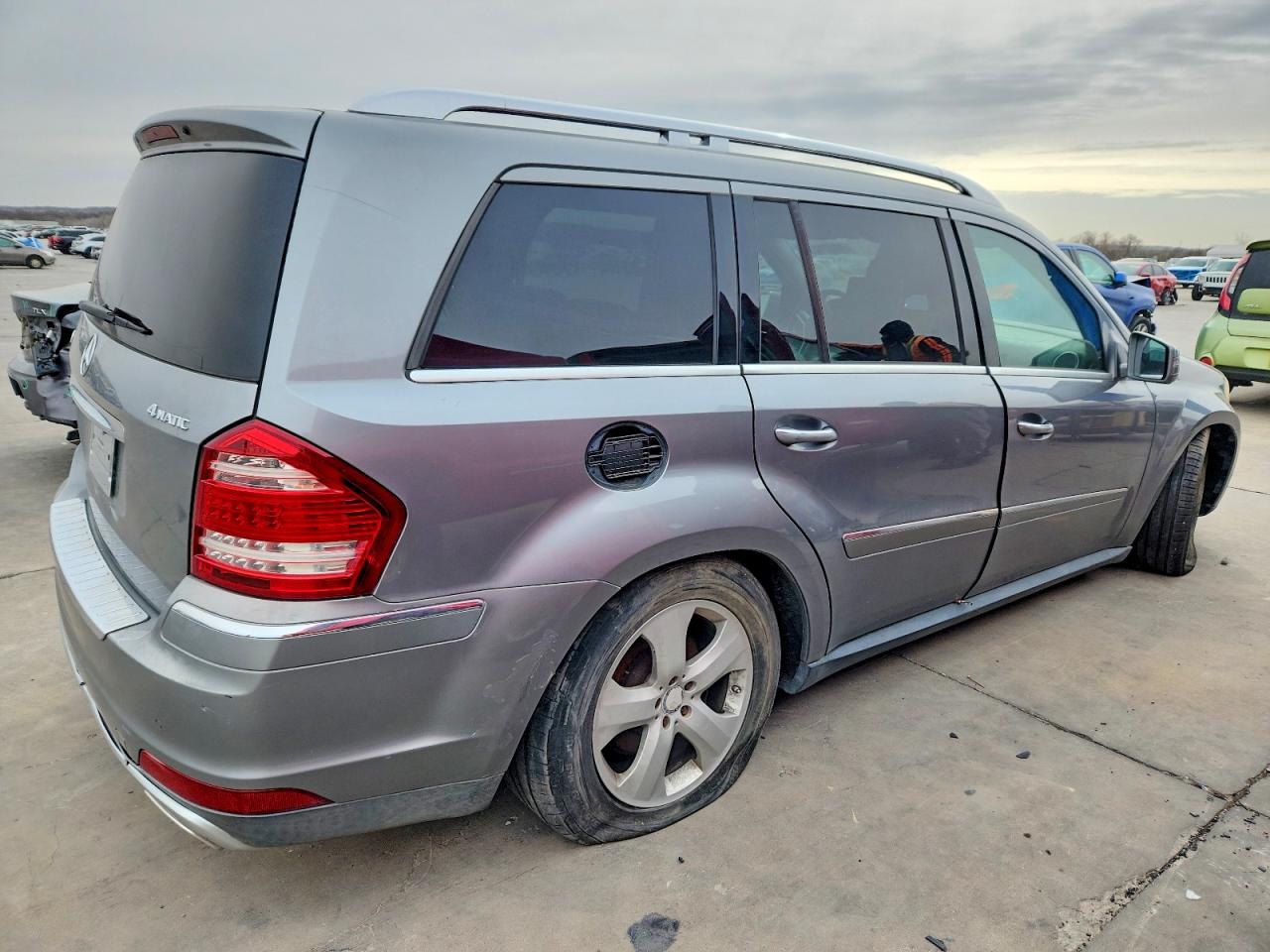 2012 MERCEDES-BENZ GL 450 4MATIC photo 3