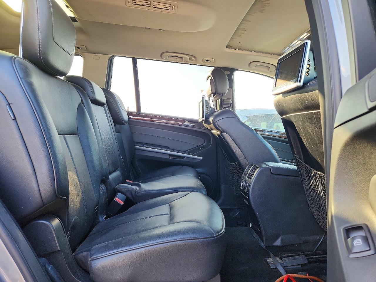 2012 MERCEDES-BENZ GL 450 4MATIC photo 11