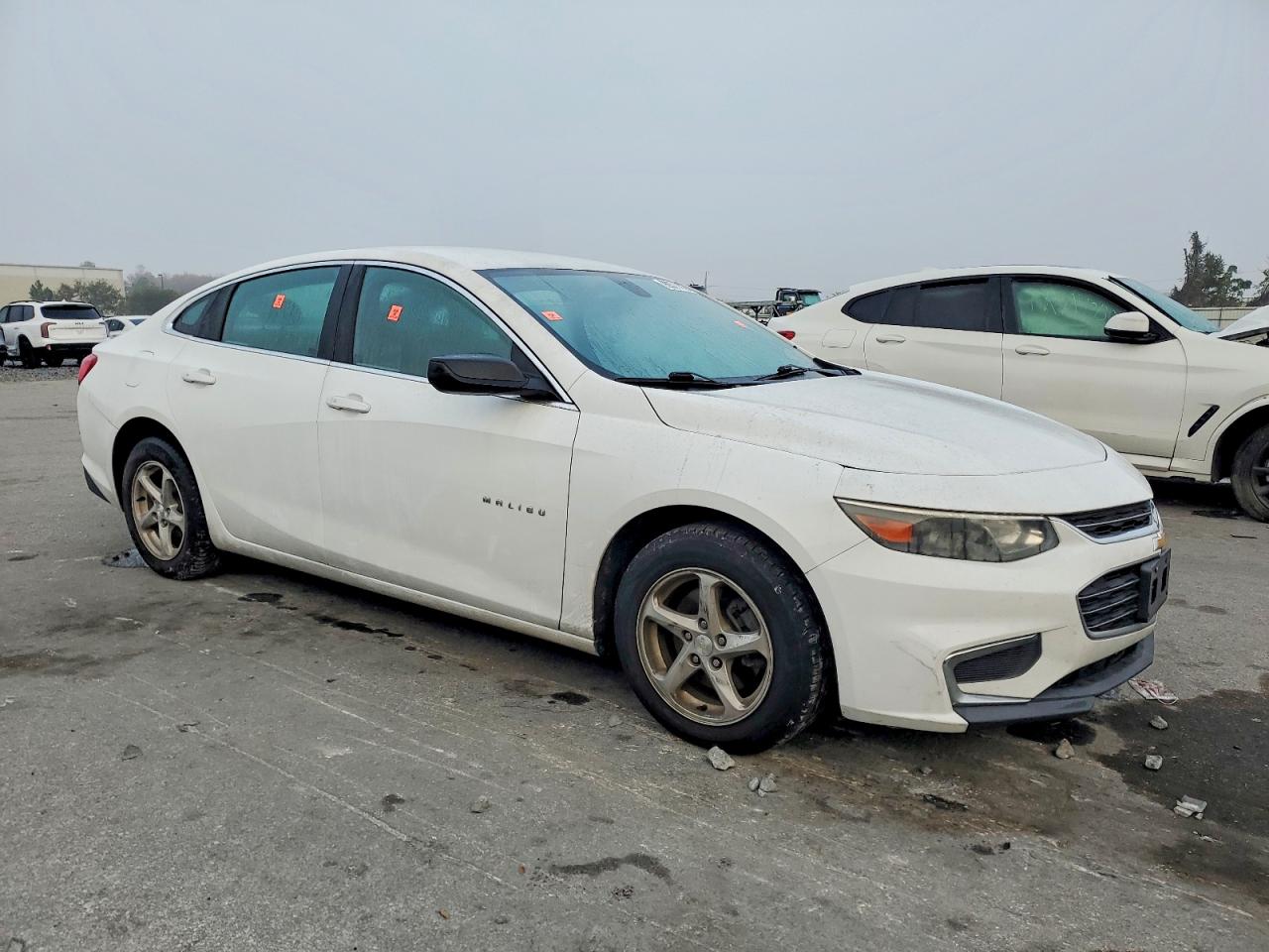2016 CHEVROLET MALIBU LS photo 4
