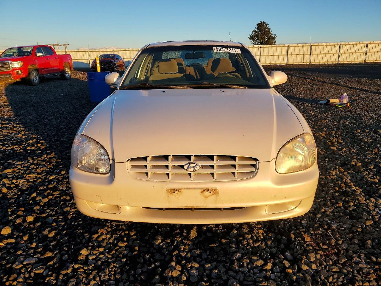 2001 HYUNDAI SONATA GL photo 5