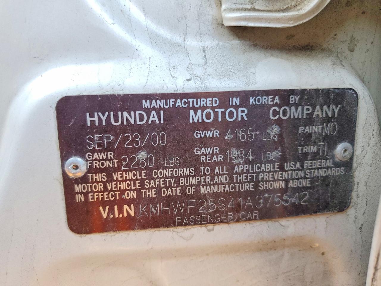 2001 HYUNDAI SONATA GL photo 12