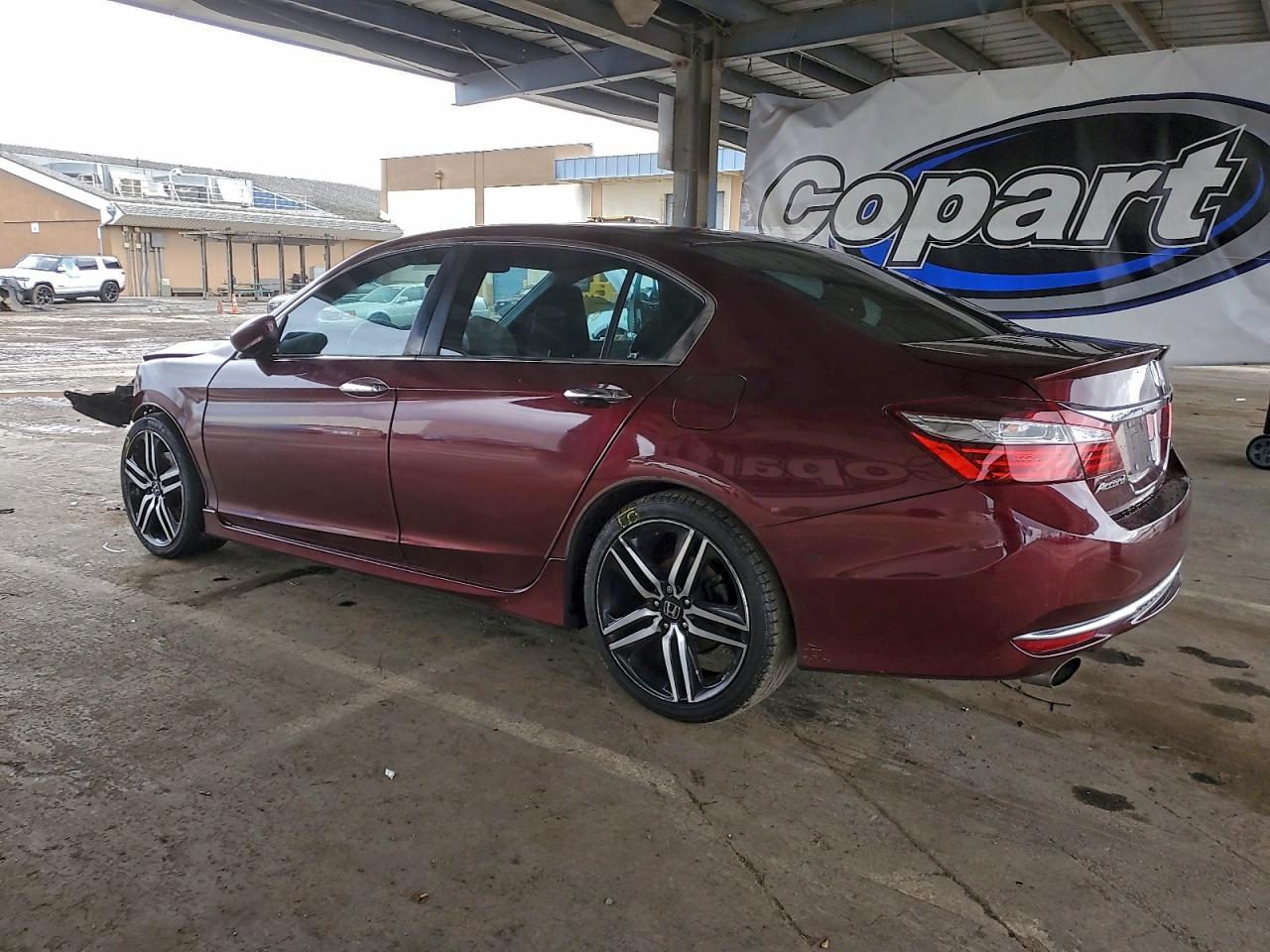 2016 HONDA ACCORD SPORT photo 2