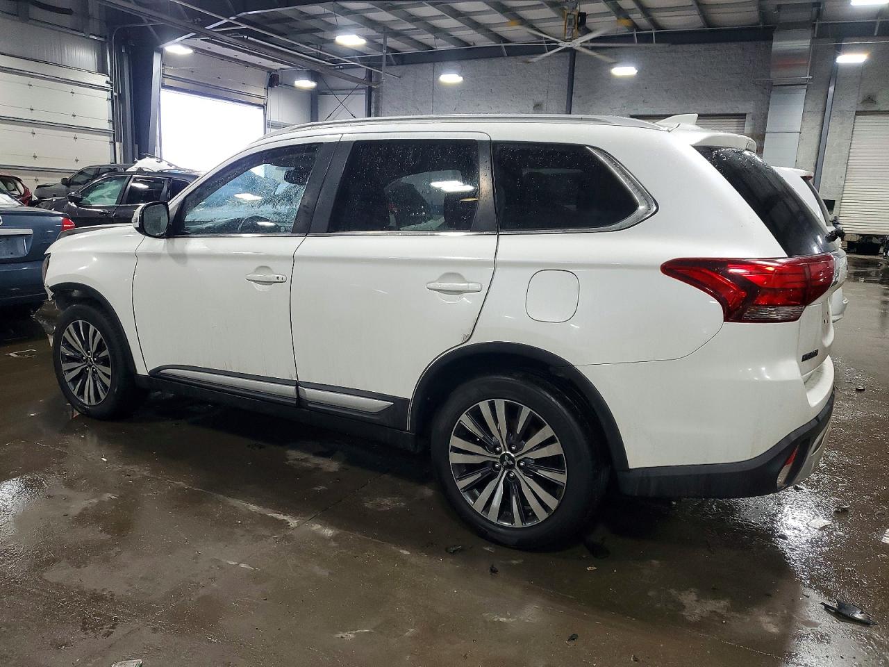 2019 MITSUBISHI OUTLANDER SE photo 2