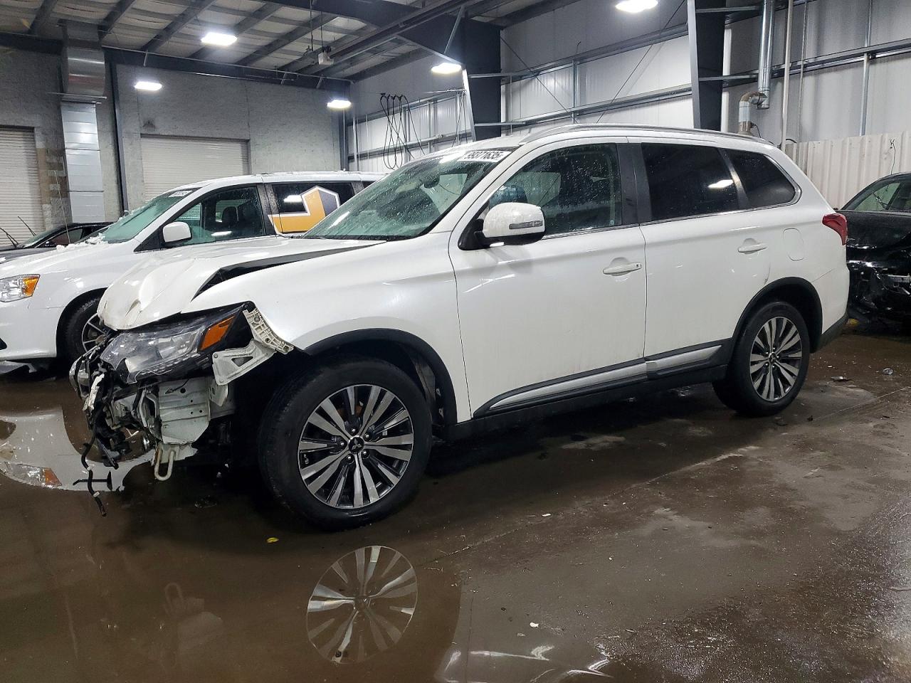 2019 MITSUBISHI OUTLANDER