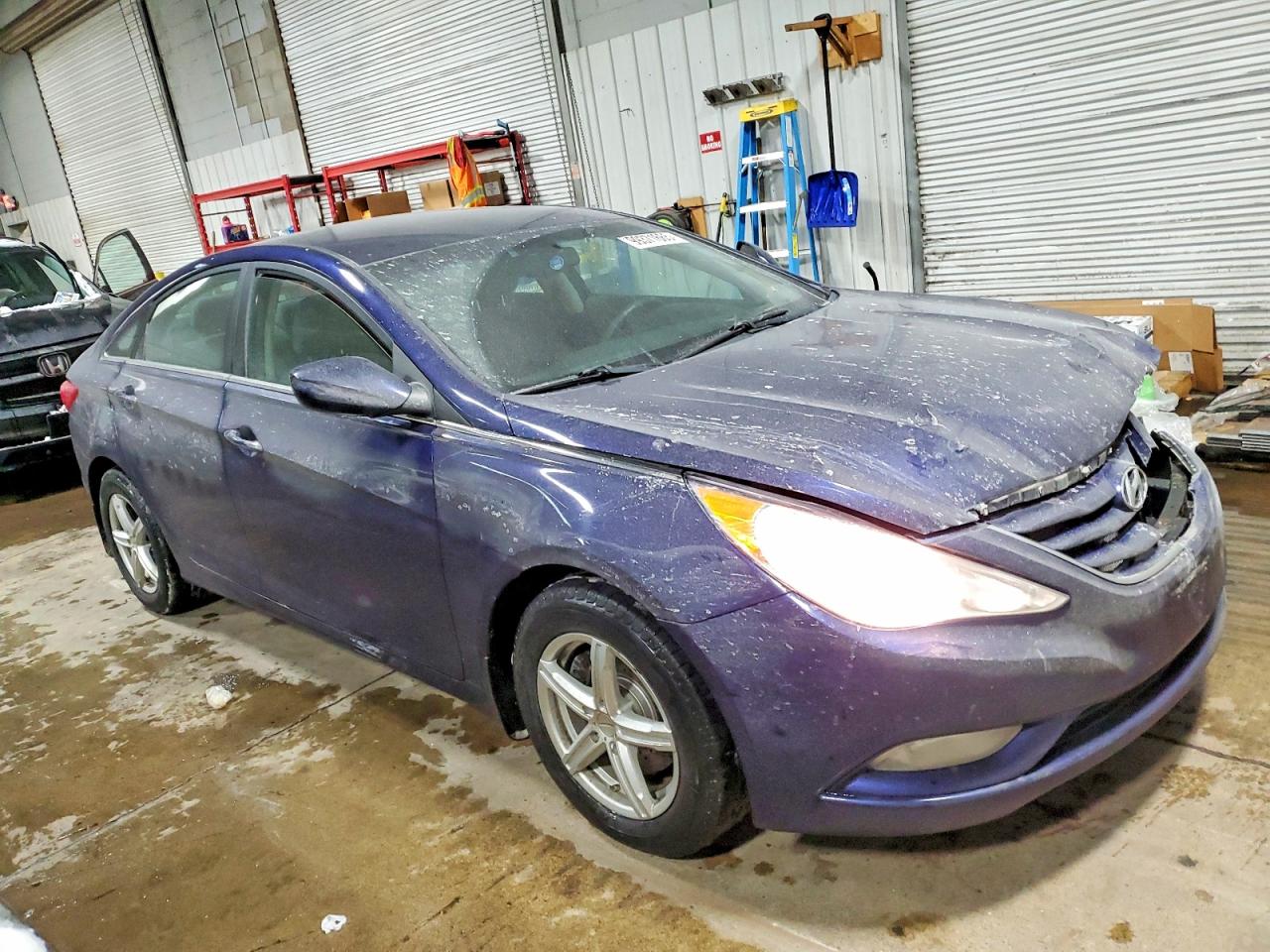 2013 HYUNDAI SONATA GLS photo 4