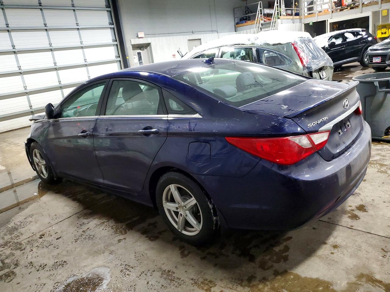 2013 HYUNDAI SONATA GLS photo 2