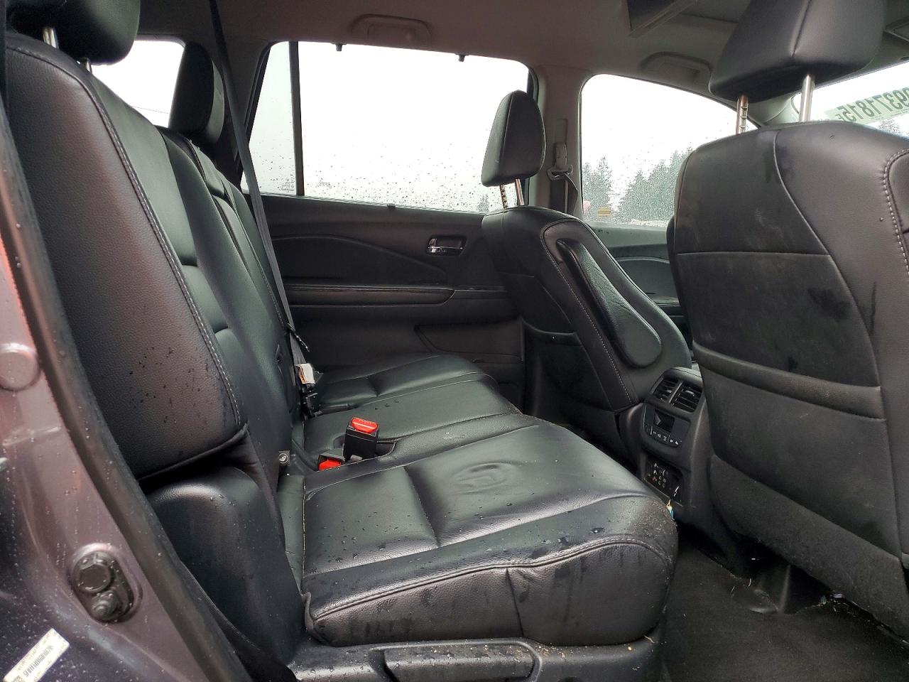 2016 HONDA PILOT TOURING photo 11