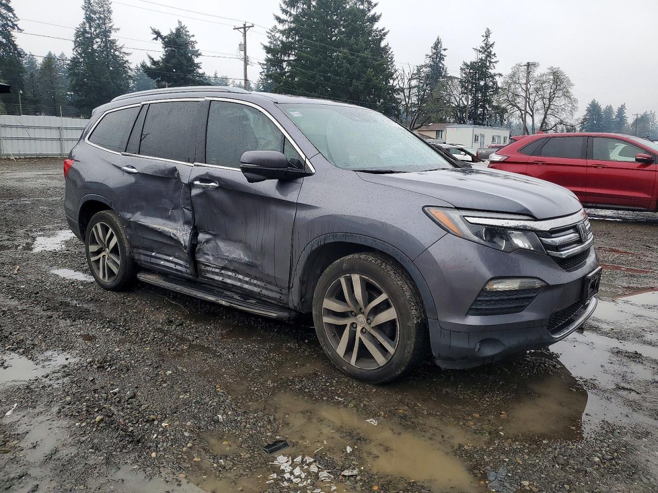 2016 HONDA PILOT TOURING photo 4
