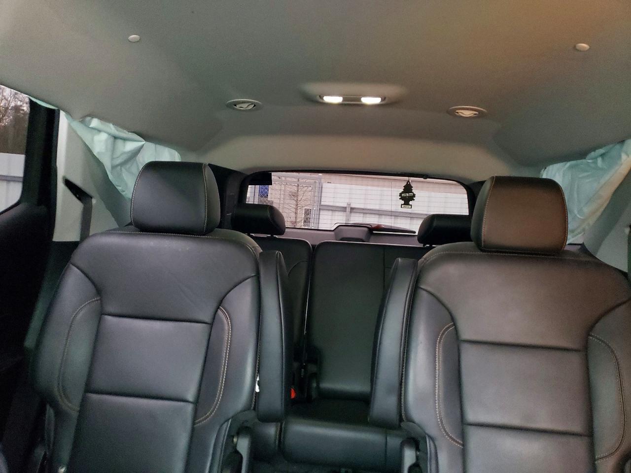 2019 CHEVROLET TRAVERSE LT photo 10