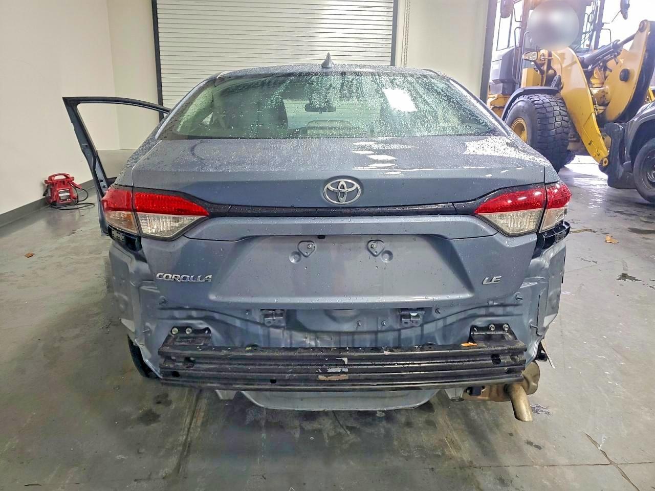 2024 TOYOTA COROLLA LE photo 6