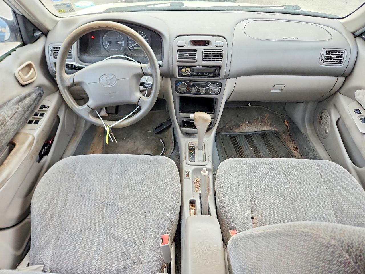 2000 TOYOTA COROLLA VE photo 8
