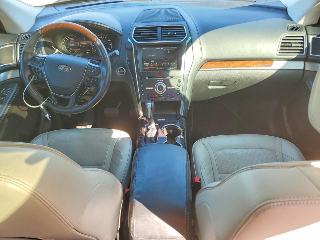 2016 FORD EXPLORER PLATINUM photo 8