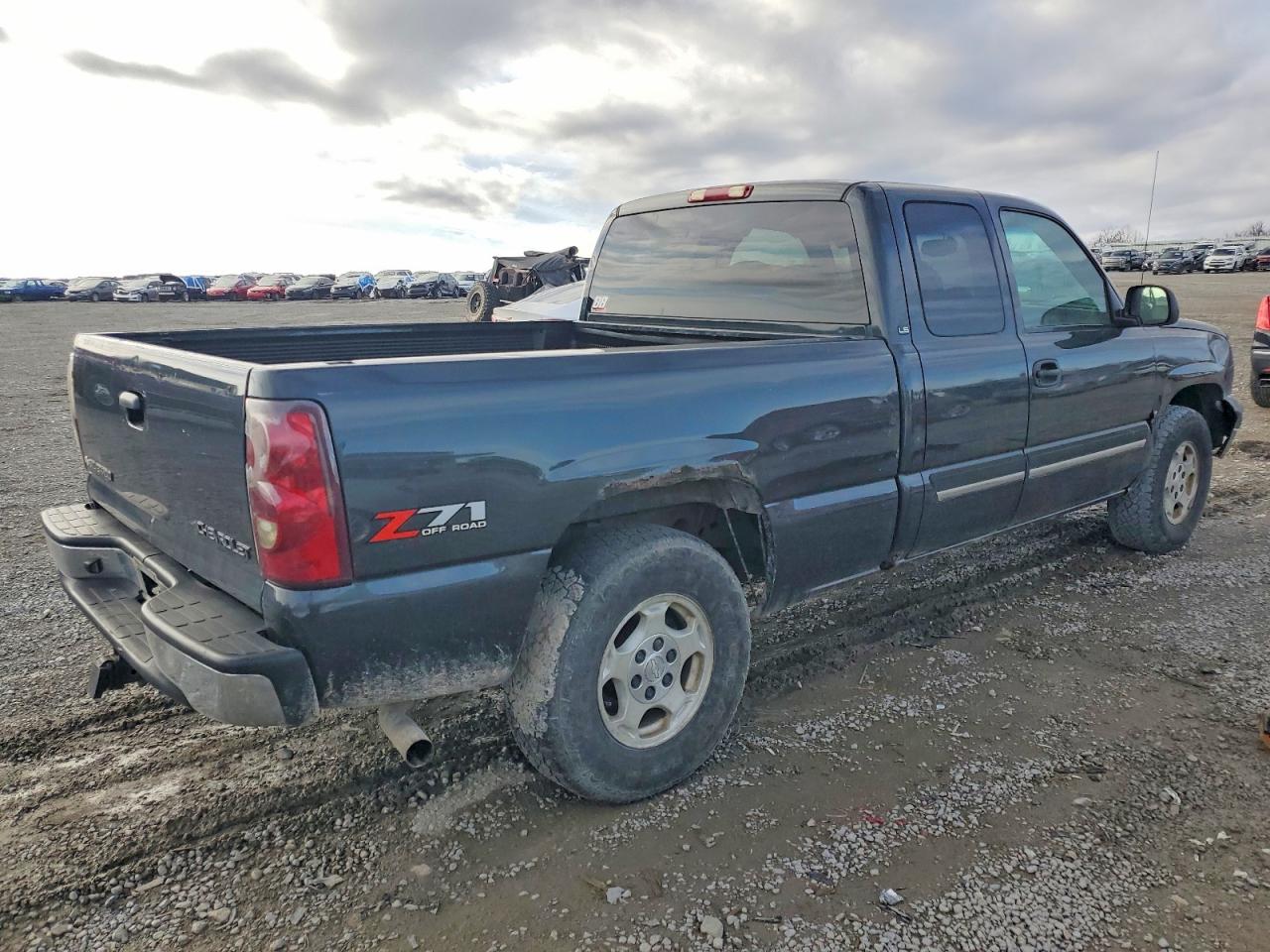 2003 CHEVROLET SILVERADO K1500 photo 3