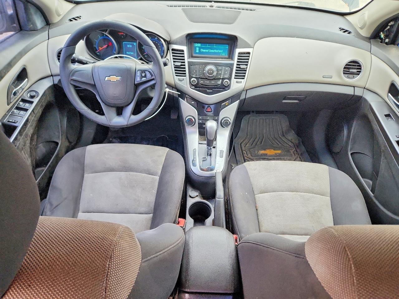 2016 CHEVROLET CRUZE LIMITED LS photo 8