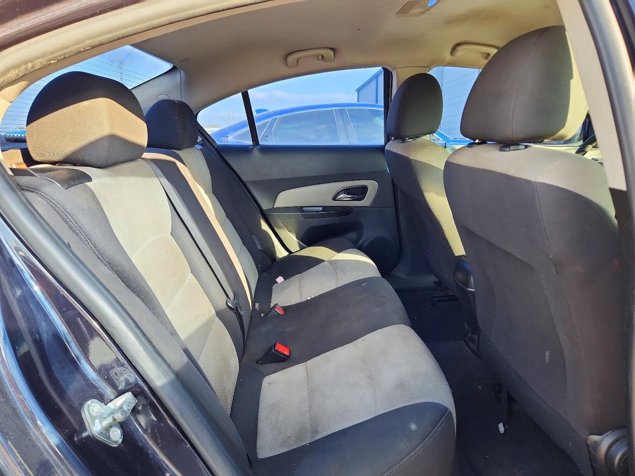 2016 CHEVROLET CRUZE LIMITED LS photo 10