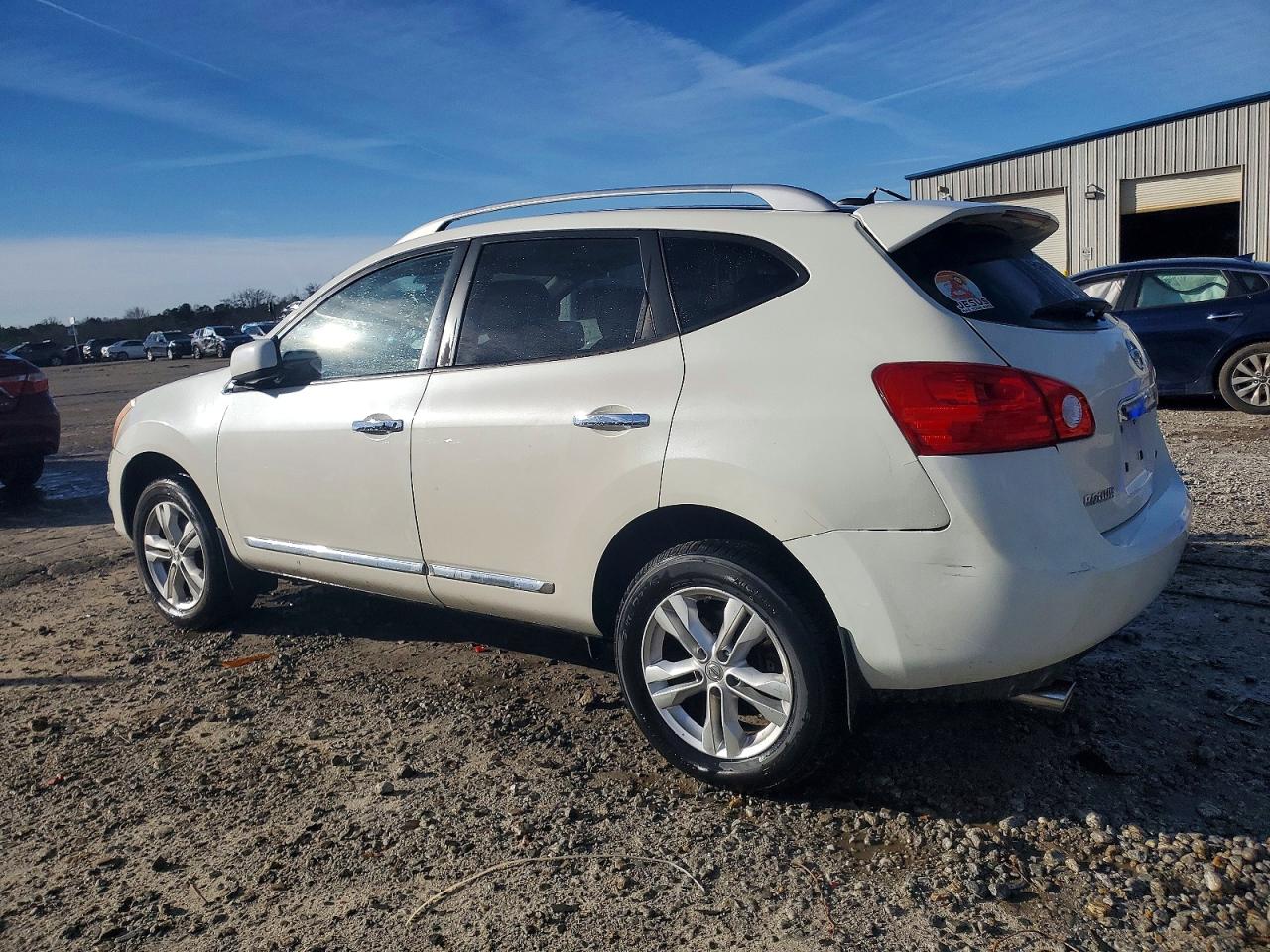 2013 NISSAN ROGUE S photo 2
