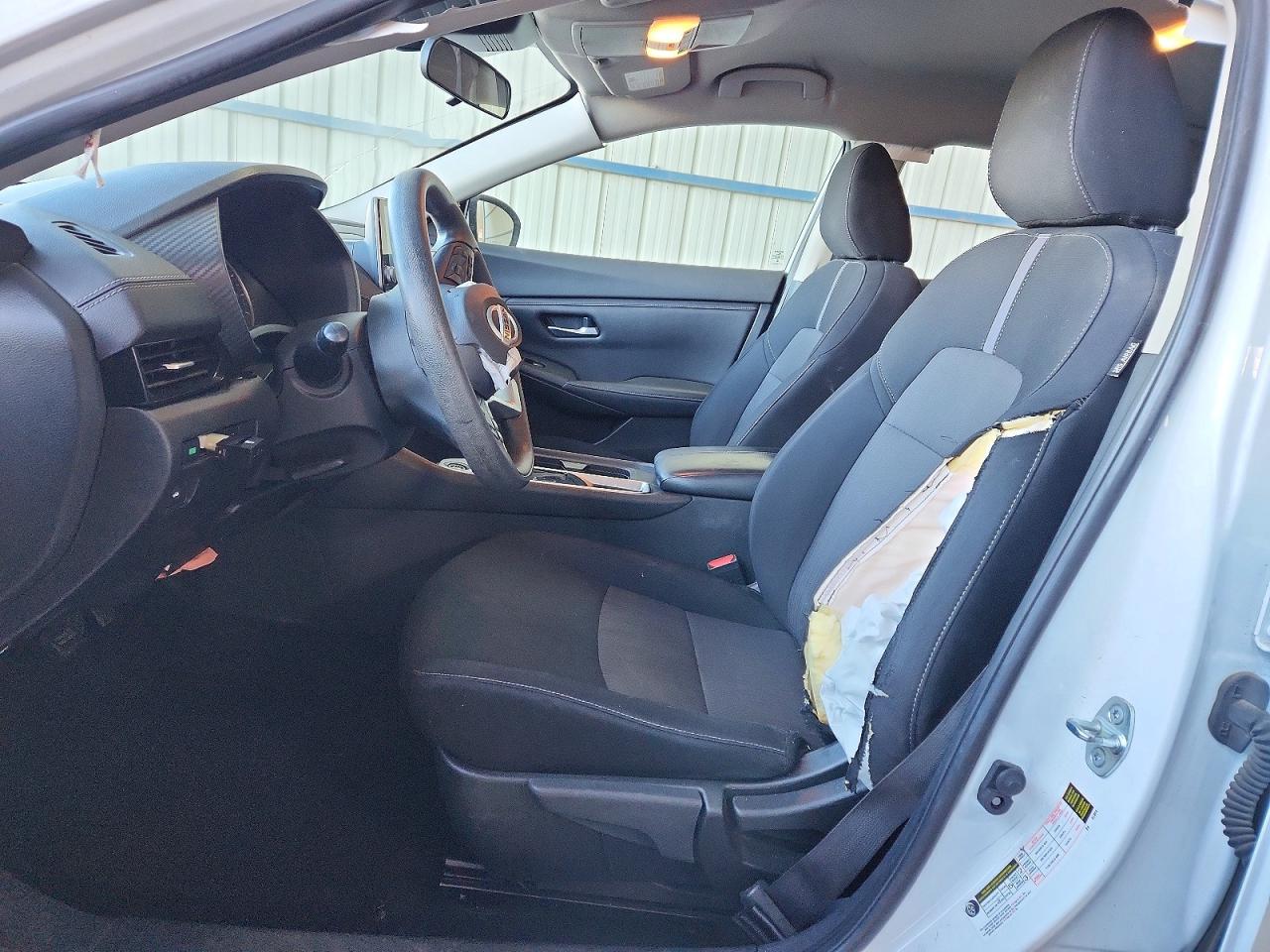 2023 NISSAN SENTRA SV photo 13