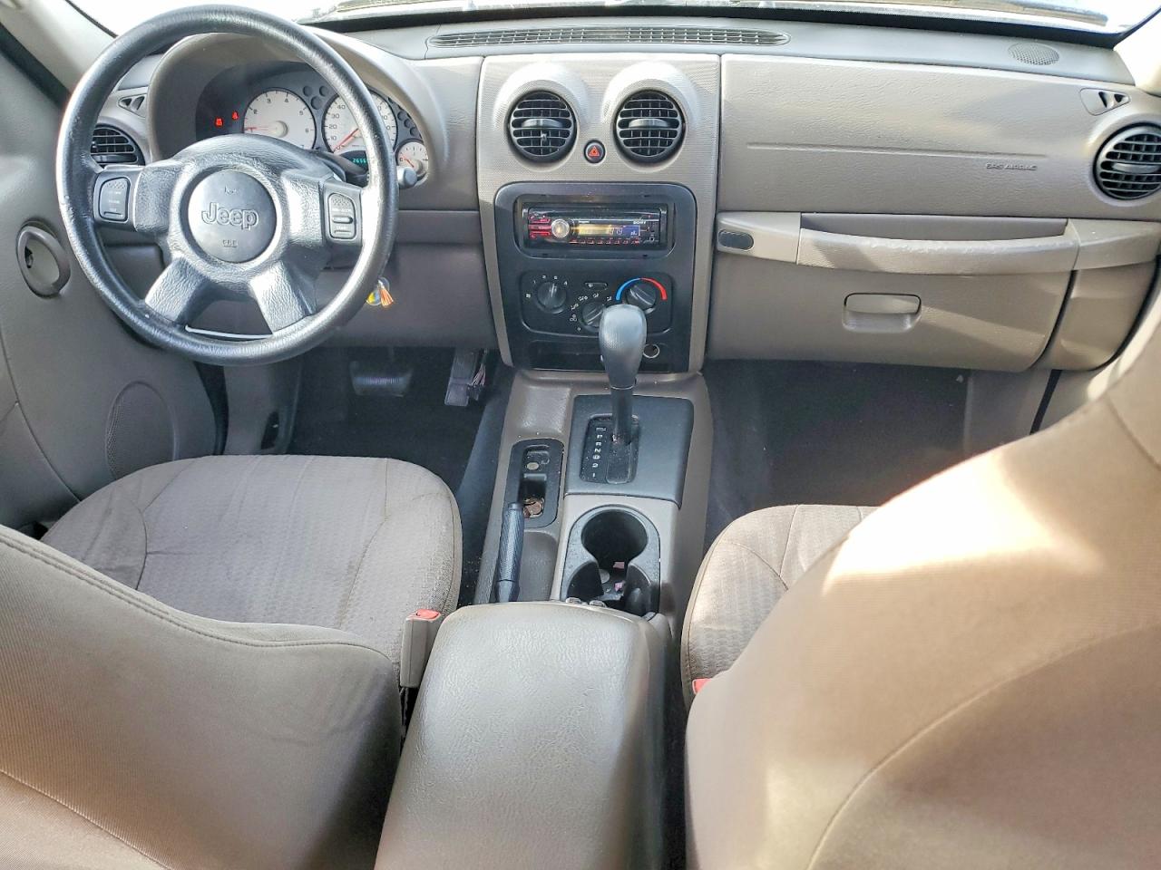 2004 JEEP LIBERTY SPORT photo 8