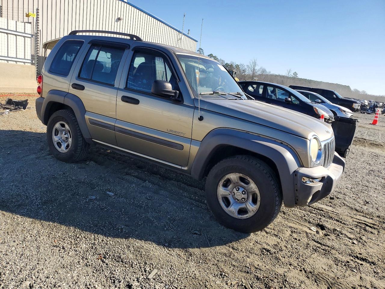 2004 JEEP LIBERTY SPORT photo 4
