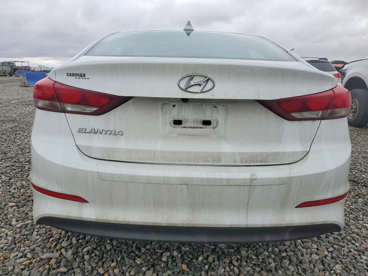 2017 HYUNDAI ELANTRA SE photo 11