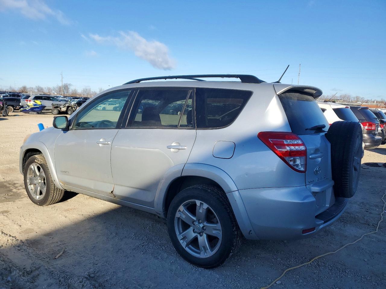2010 TOYOTA RAV4 SPORT photo 2