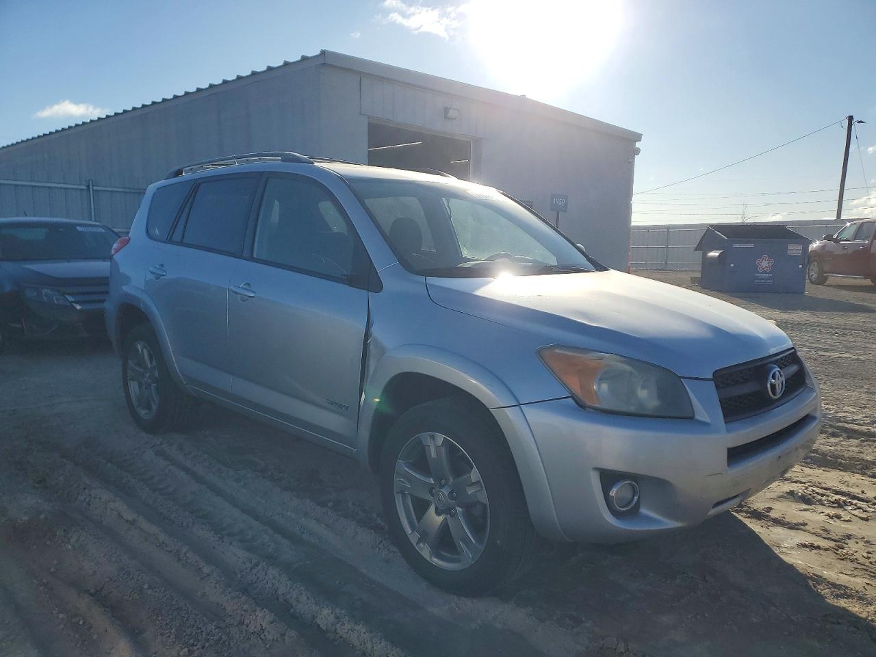 2010 TOYOTA RAV4 SPORT photo 4