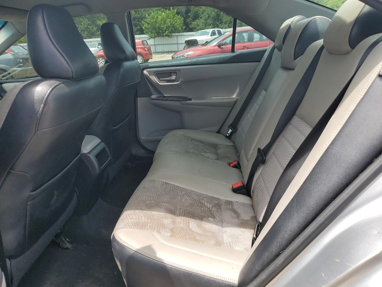 2017 TOYOTA CAMRY LE photo 10