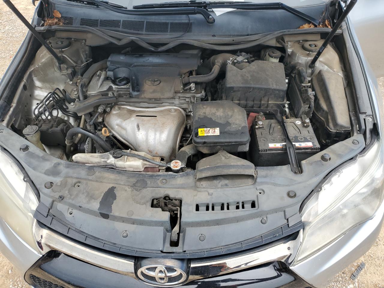 2017 TOYOTA CAMRY LE photo 11