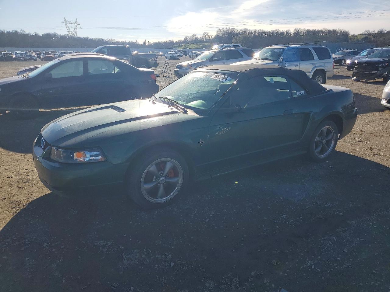 2001 FORD MUSTANG