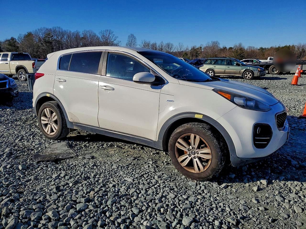 2017 KIA SPORTAGE LX photo 4