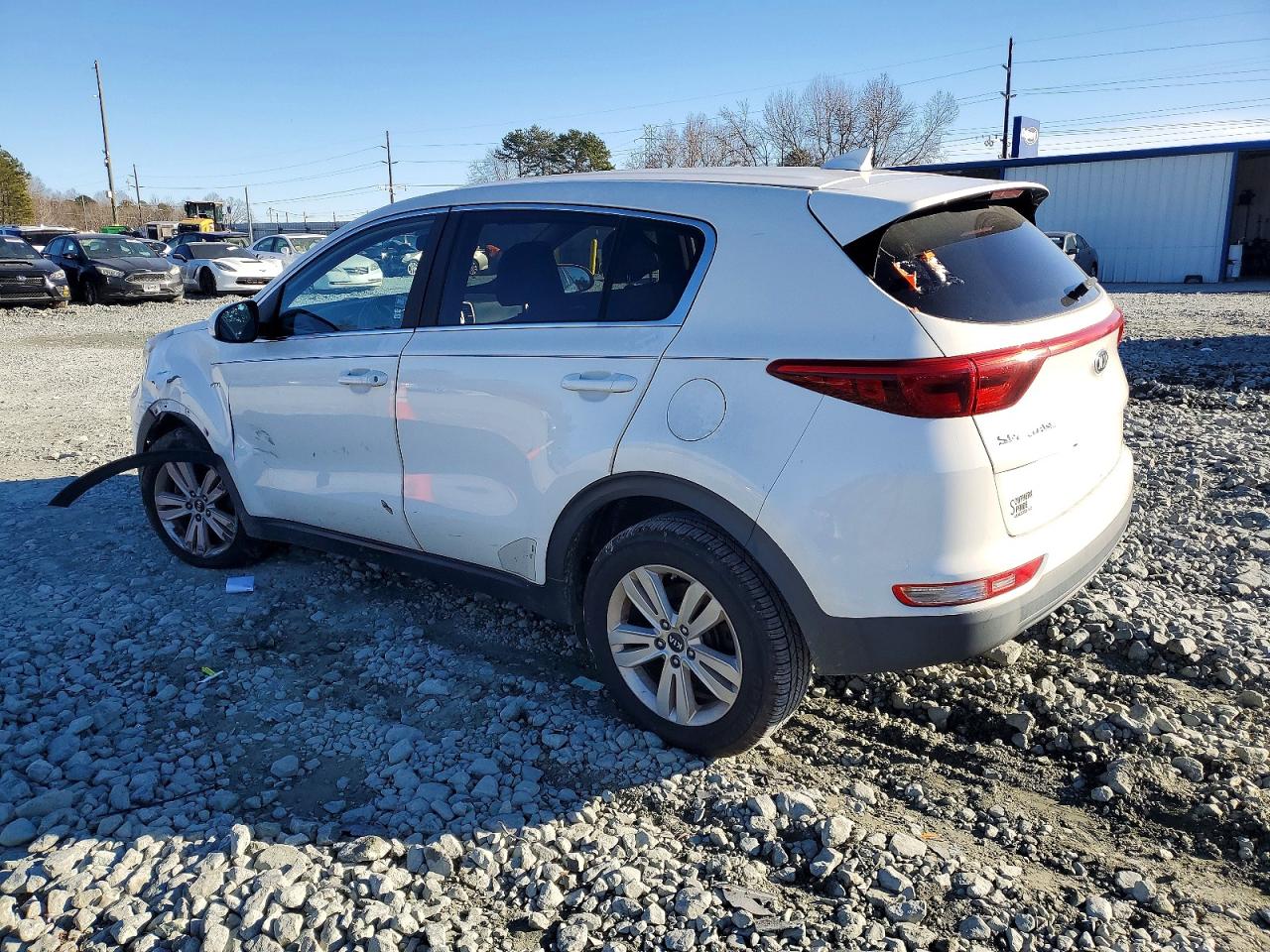 2017 KIA SPORTAGE LX photo 2