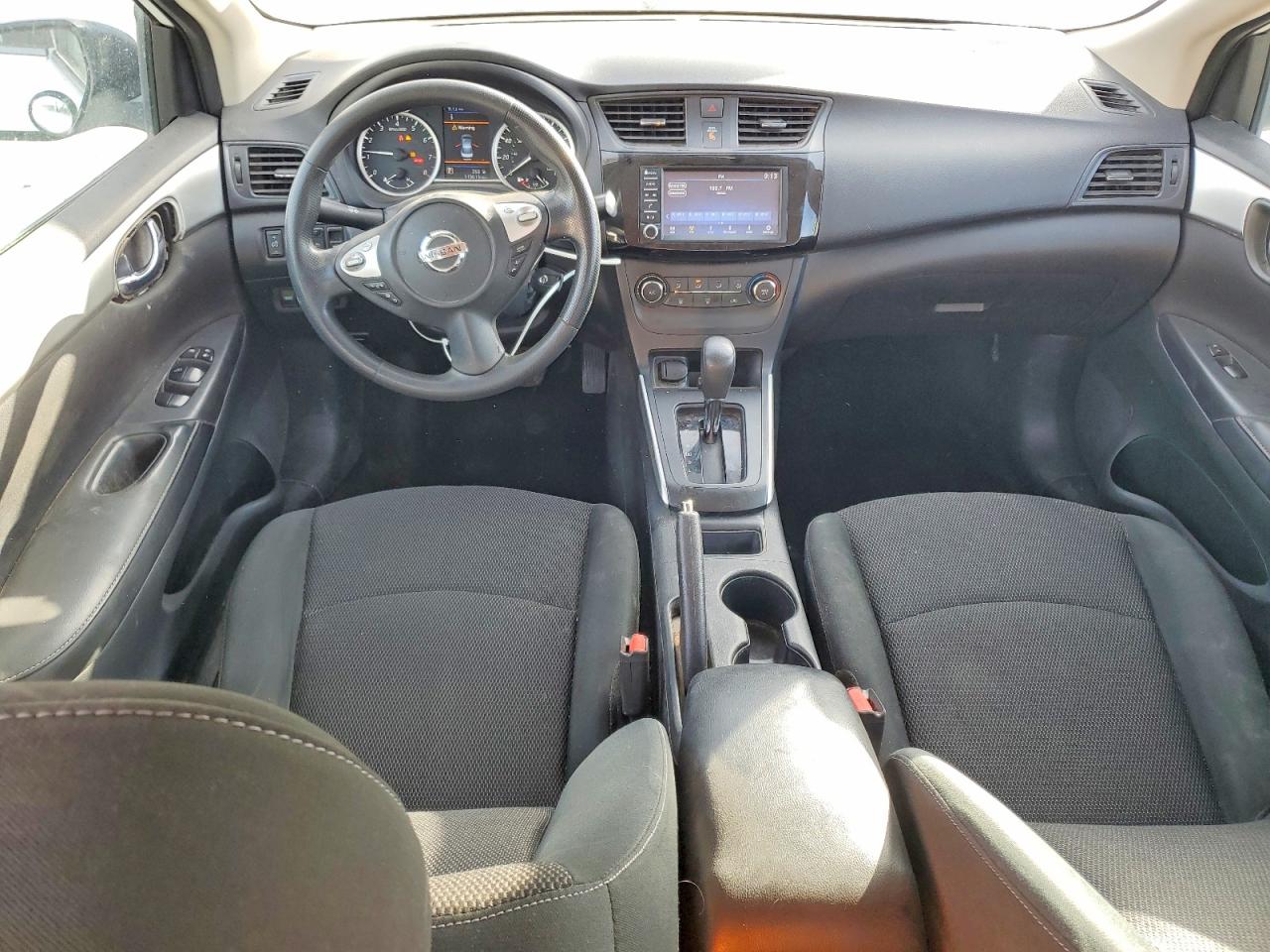 2019 NISSAN SENTRA S photo 8