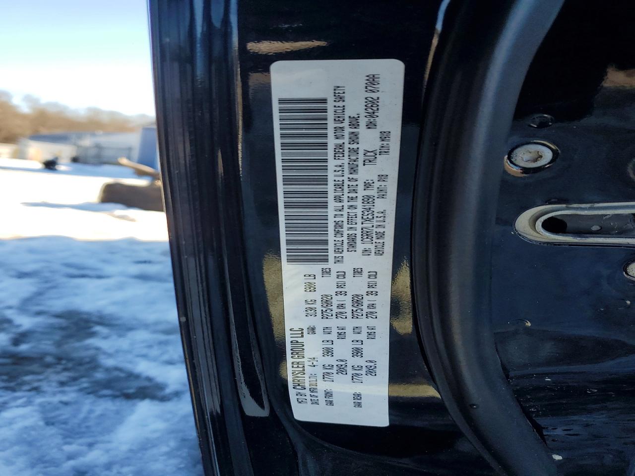 2014 RAM 1500 SLT photo 12