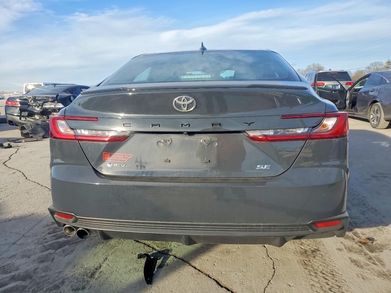 2025 TOYOTA CAMRY XSE photo 11
