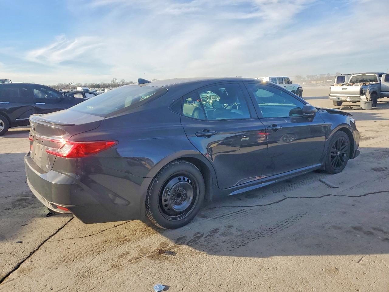 2025 TOYOTA CAMRY XSE photo 5