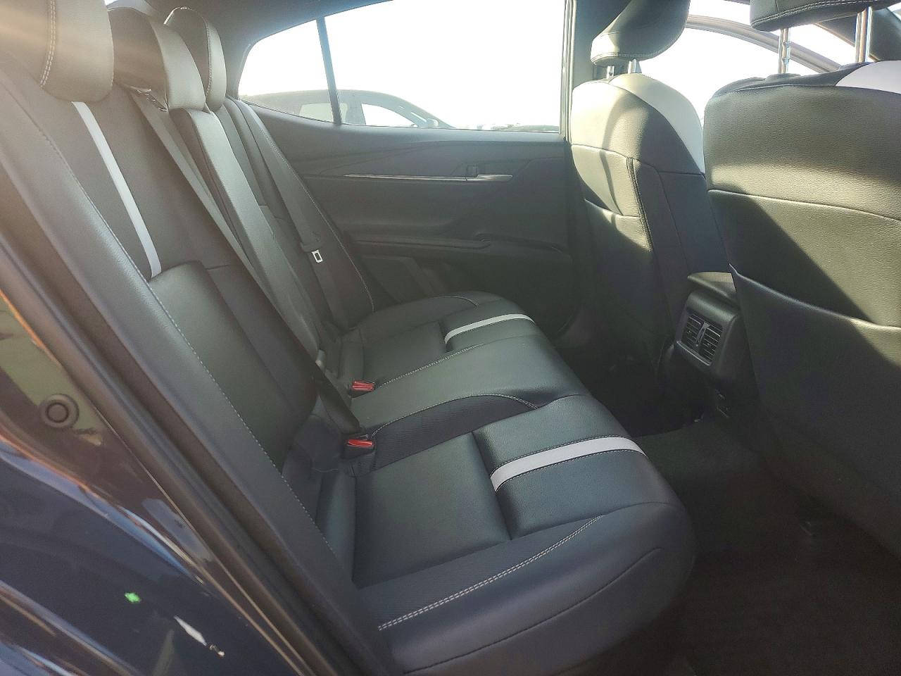 2025 TOYOTA CAMRY XSE photo 19