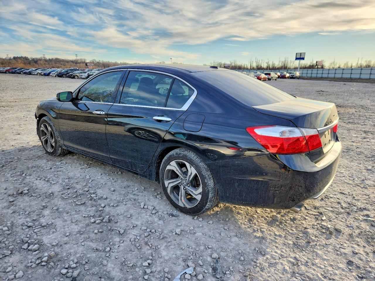 2015 HONDA ACCORD TOURING photo 2