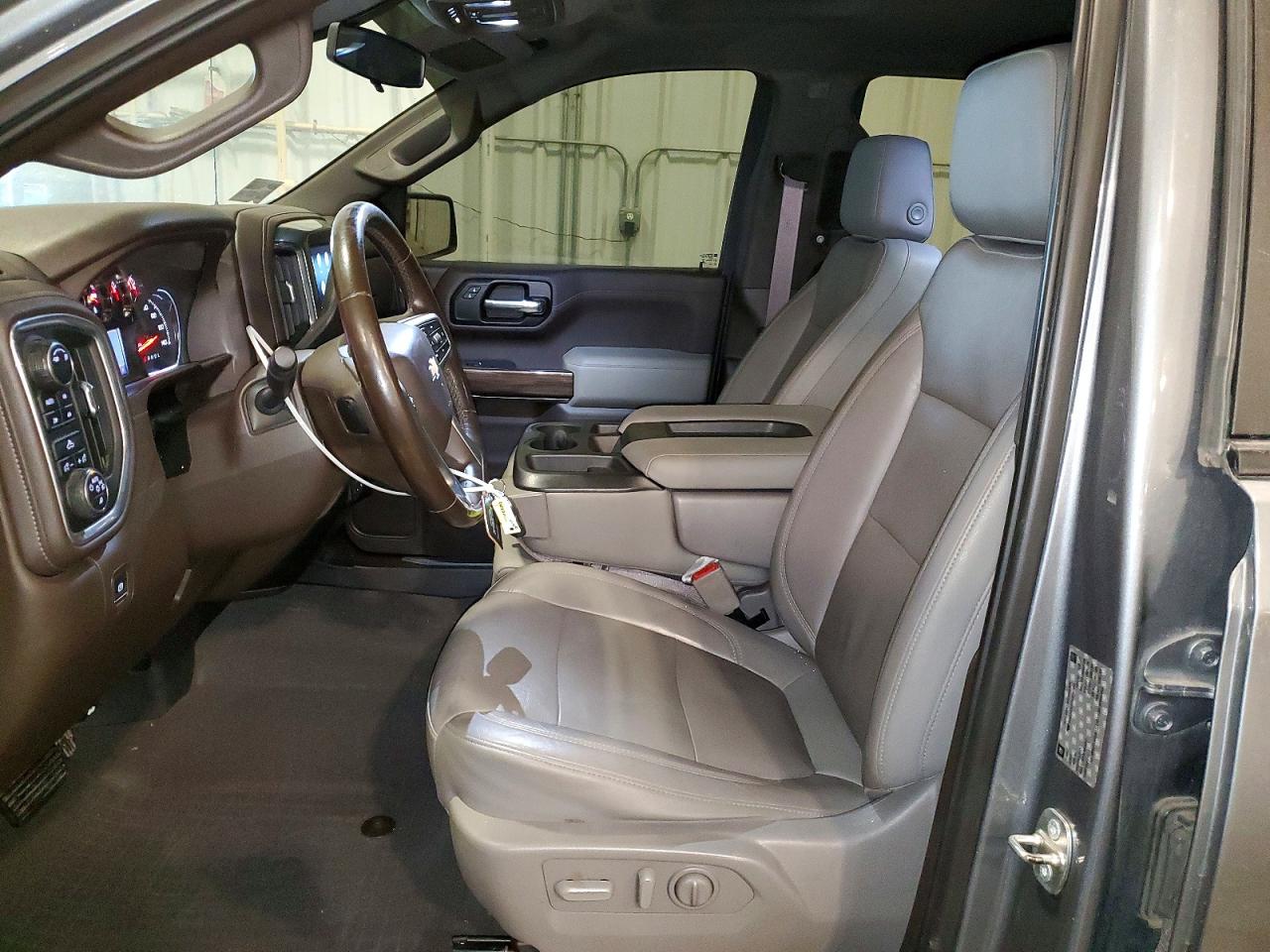 2019 CHEVROLET SILVERADO K1500 LT photo 13