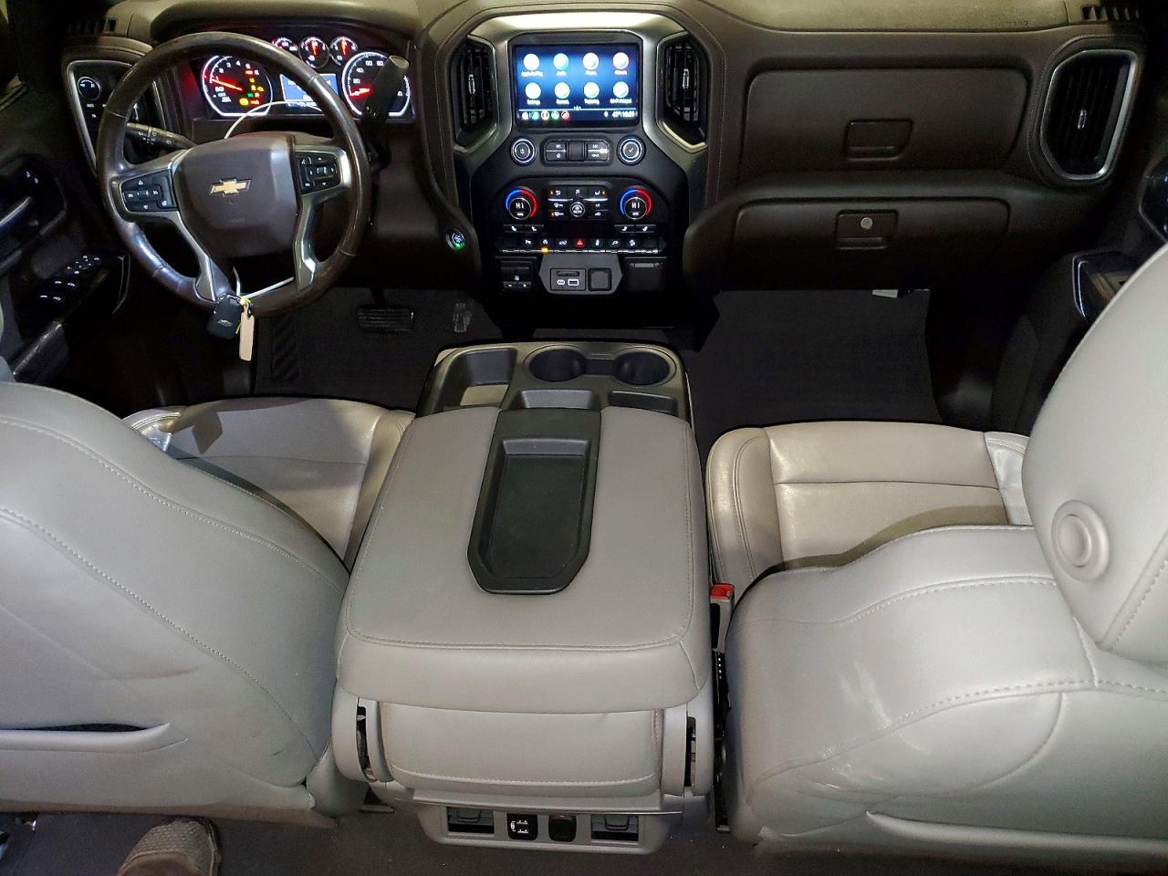 2019 CHEVROLET SILVERADO K1500 LT photo 15