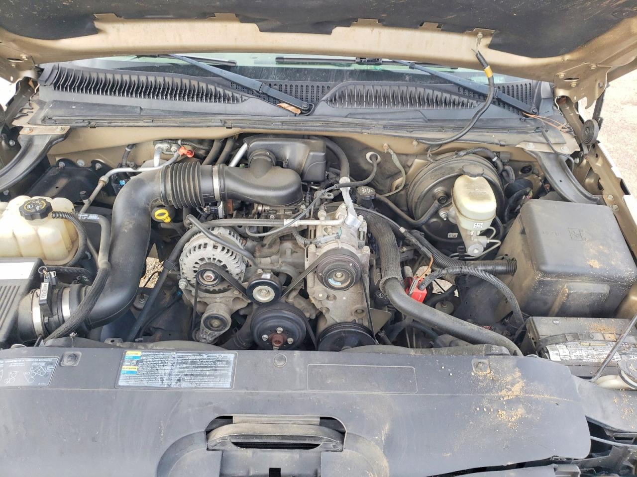 2005 CHEVROLET SILVERADO C1500 photo 11