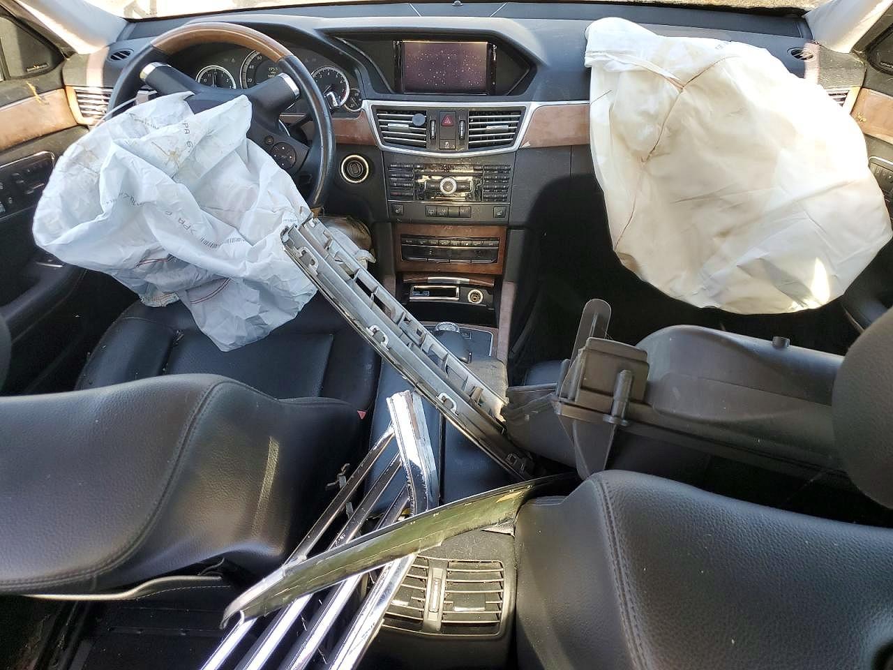 2010 MERCEDES-BENZ E 350 photo 8