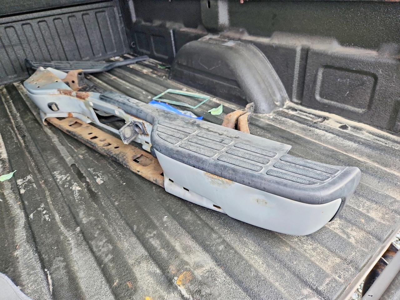 2006 CHEVROLET SILVERADO C1500 photo 12