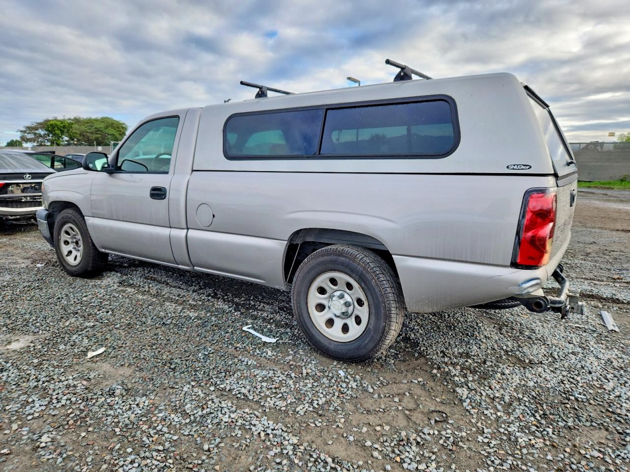 2006 CHEVROLET SILVERADO C1500 photo 2