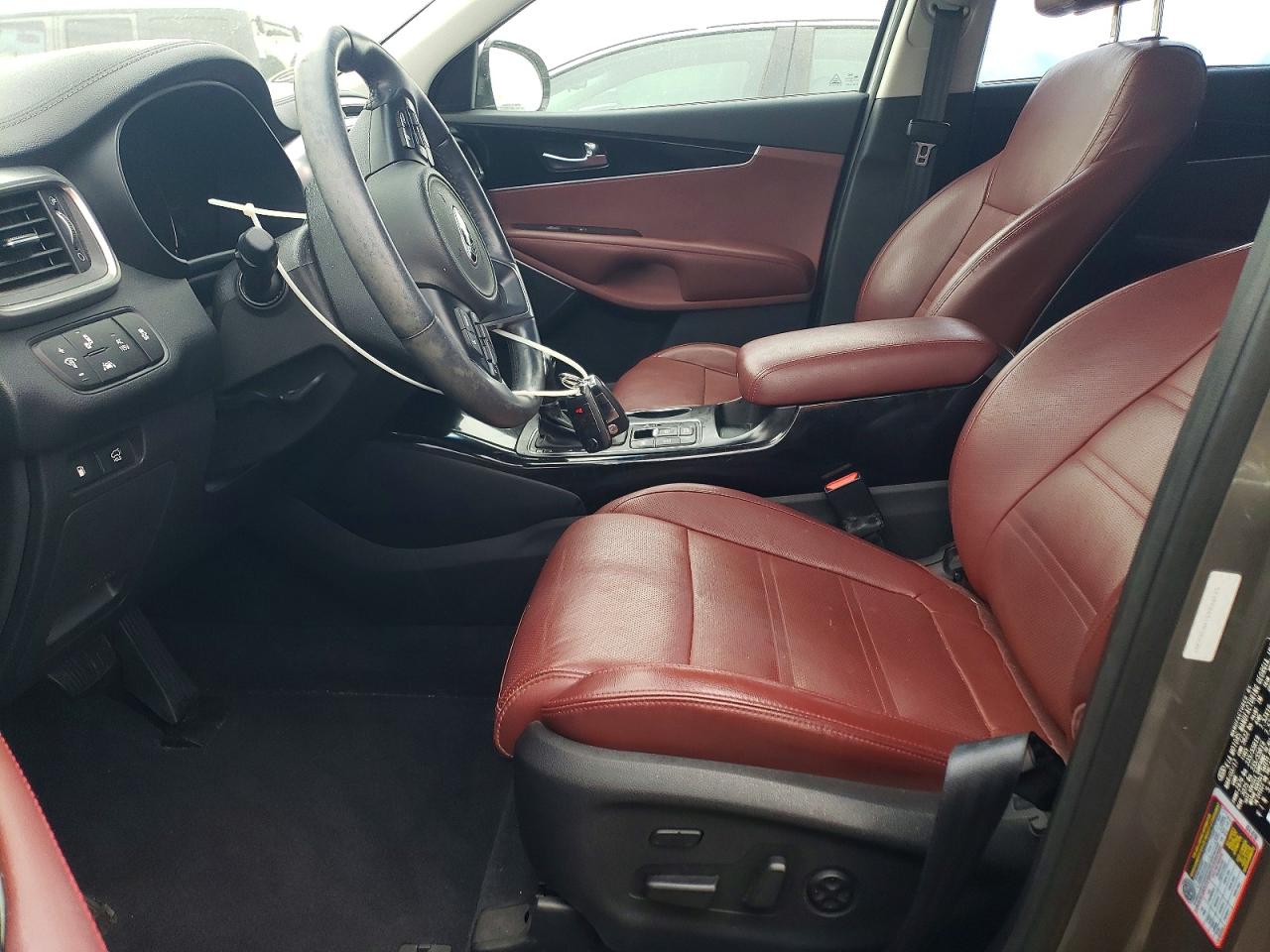 2017 KIA SORENTO SX photo 7