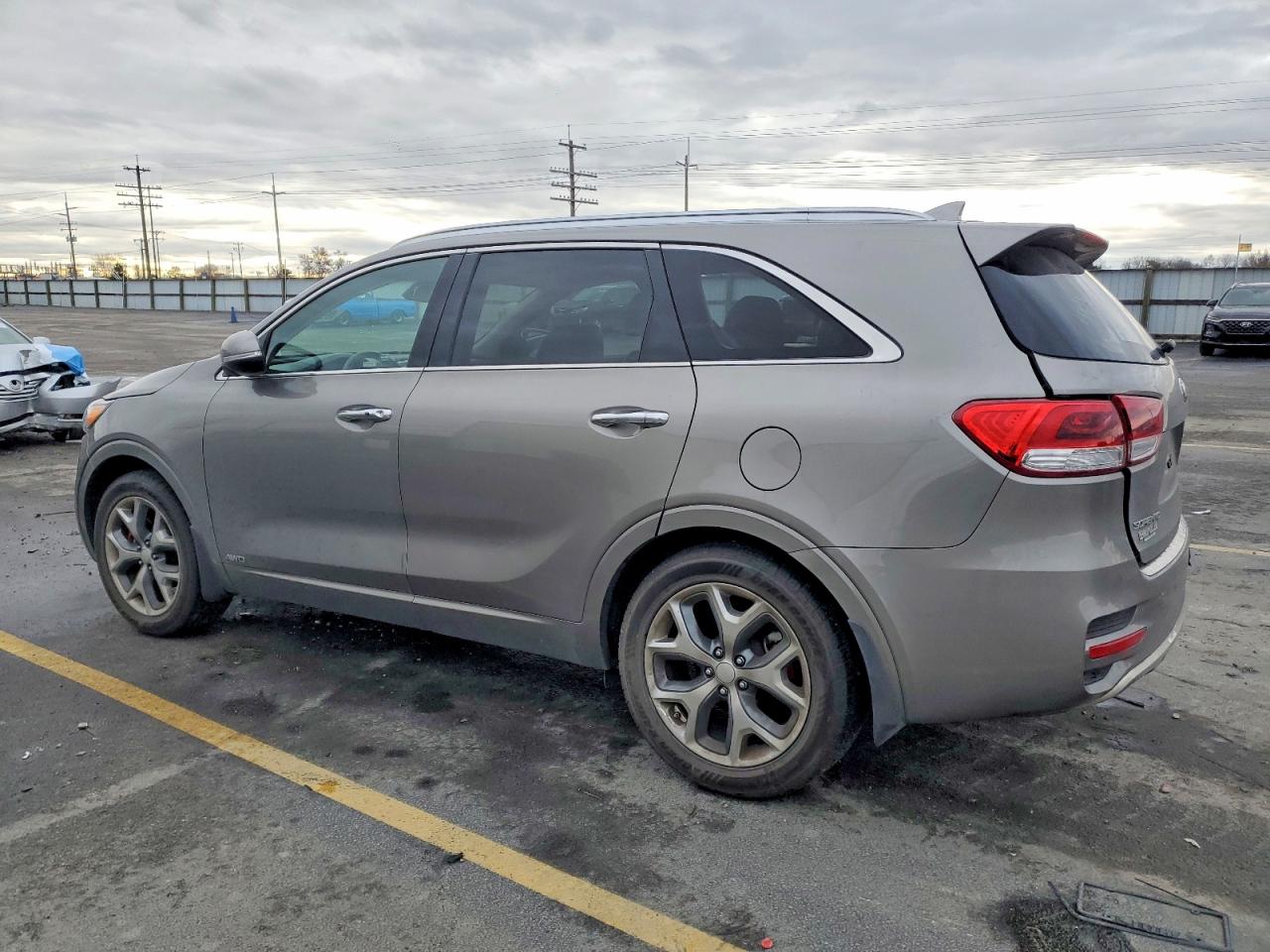 2017 KIA SORENTO SX photo 2