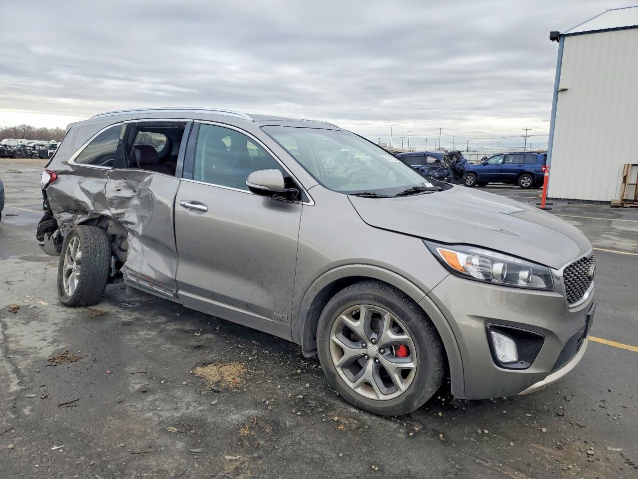 2017 KIA SORENTO SX photo 4