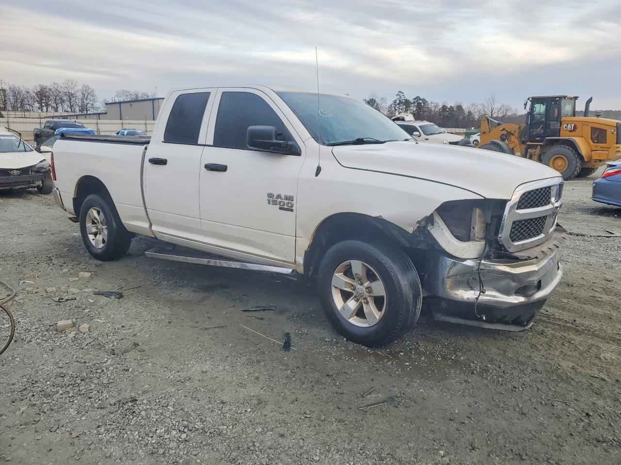 2019 RAM 1500 CLASSIC TRADESMAN photo 4