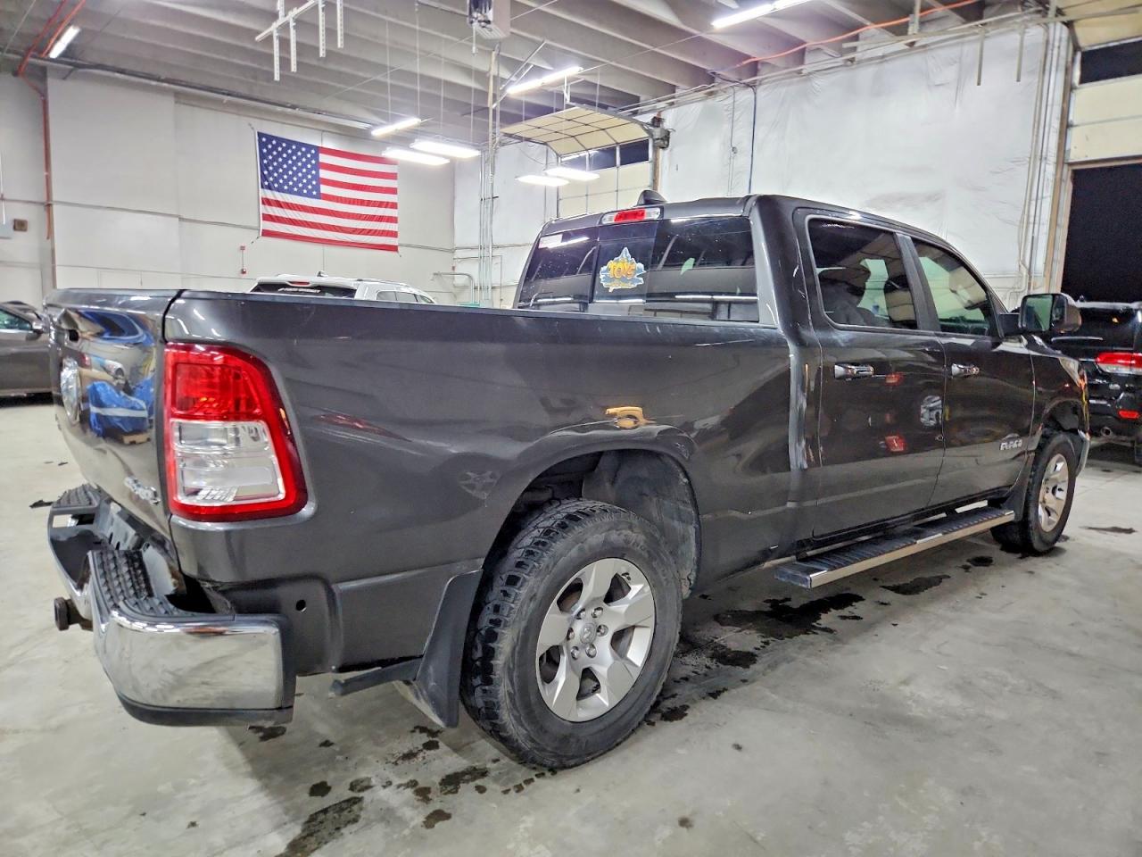 2019 RAM 1500 BIG HORN photo 5