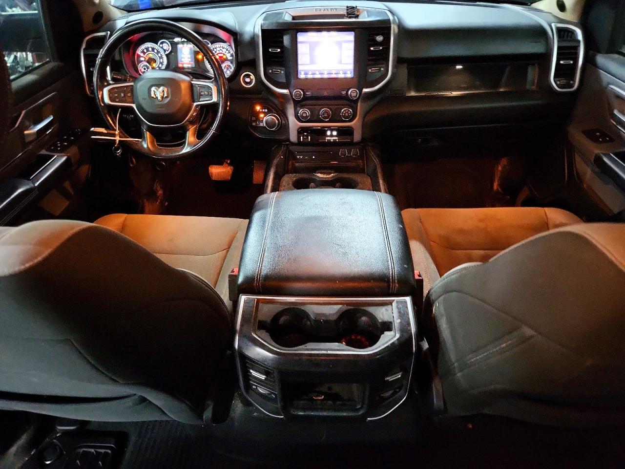 2019 RAM 1500 BIG HORN photo 15