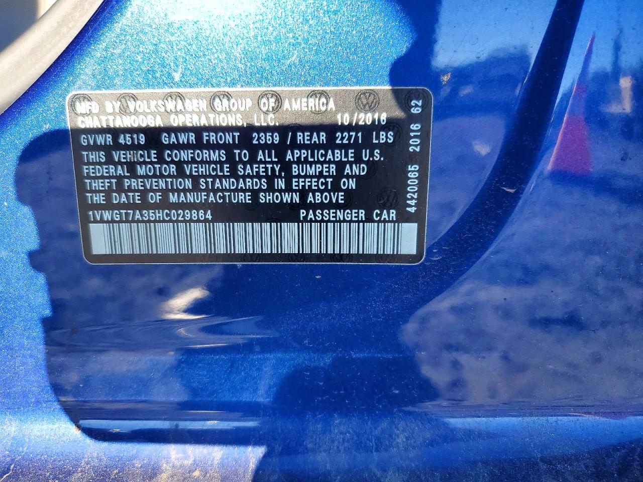 2017 VOLKSWAGEN PASSAT SE photo 12